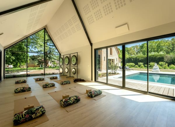 Oranga retreats, Château / Domaine, Pruniers-en-Sologne, Centre-Val de Loire, France